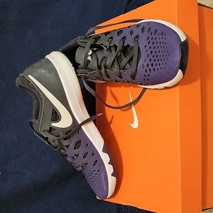 Mens TCU tennis shoes